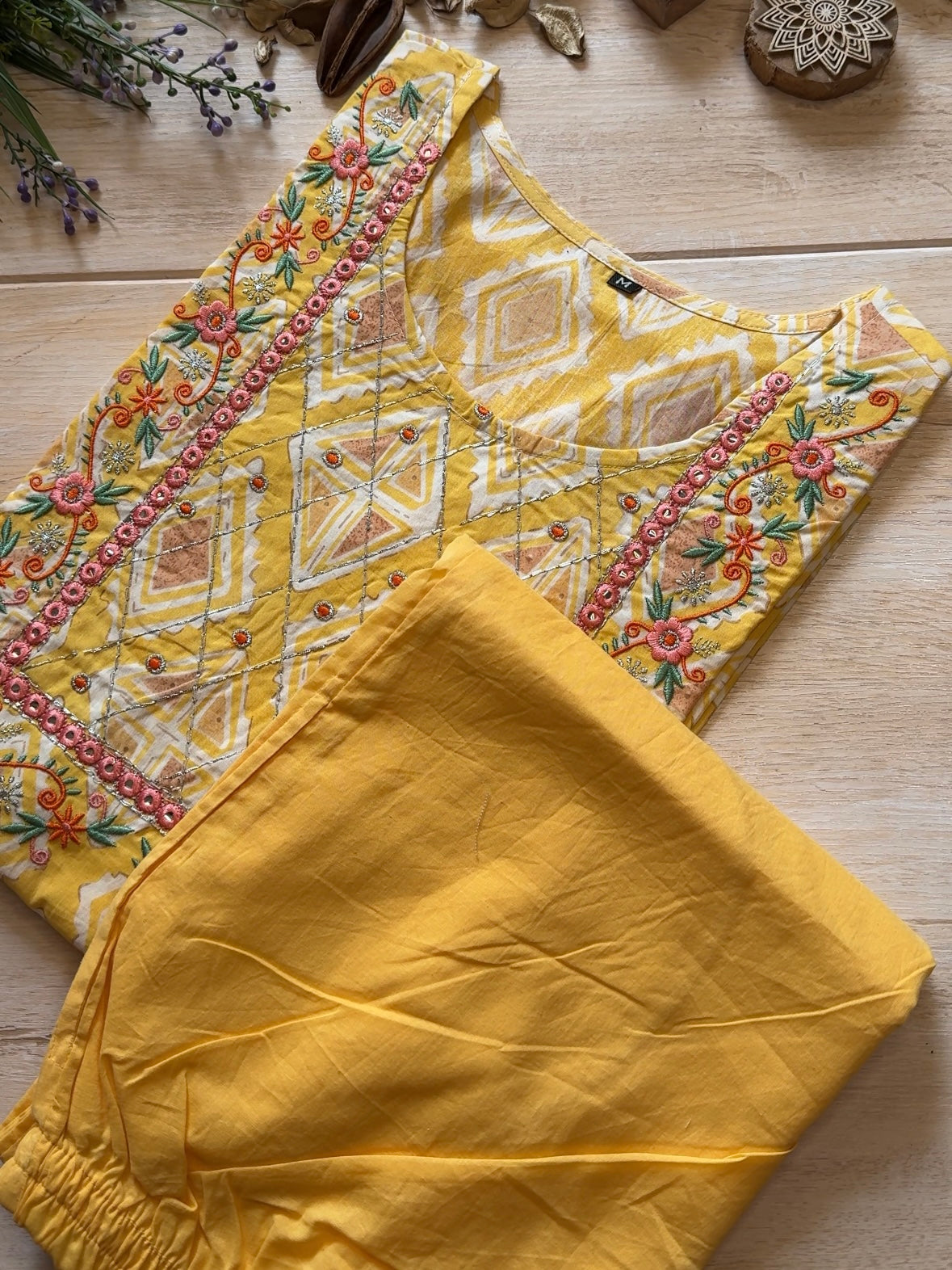 Yellow Mellow Suit Set