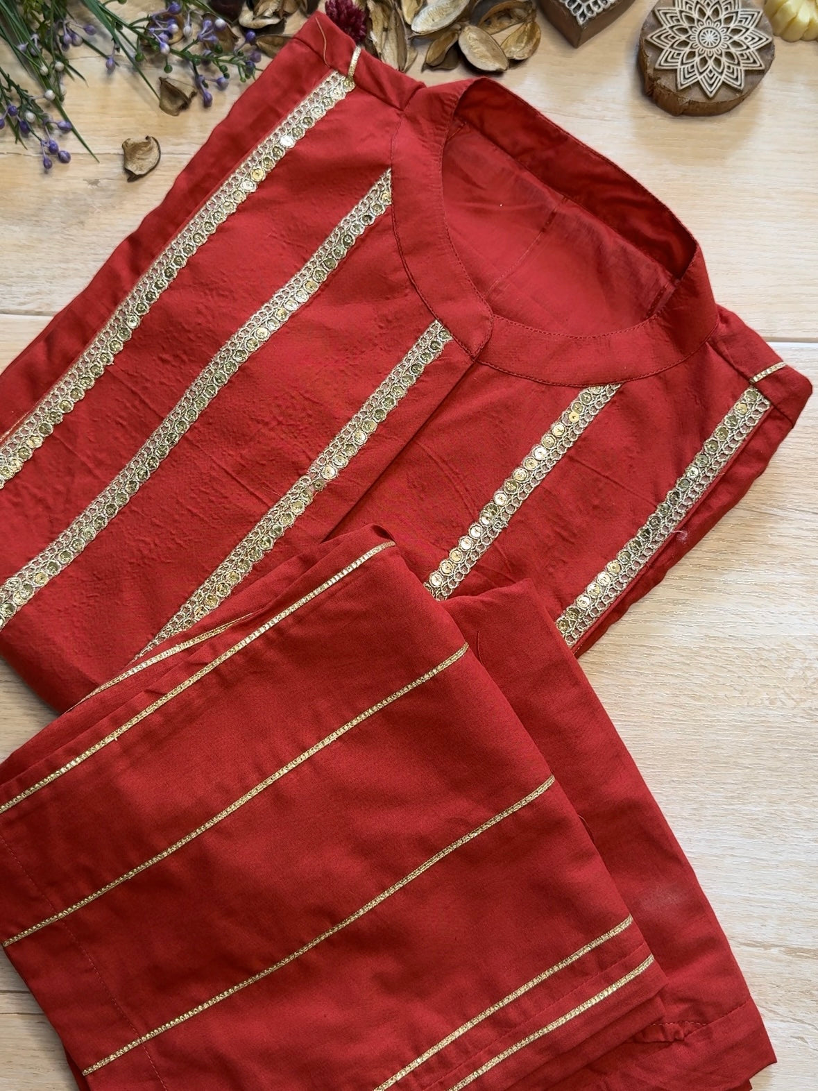 Laal Ishq Suit Set