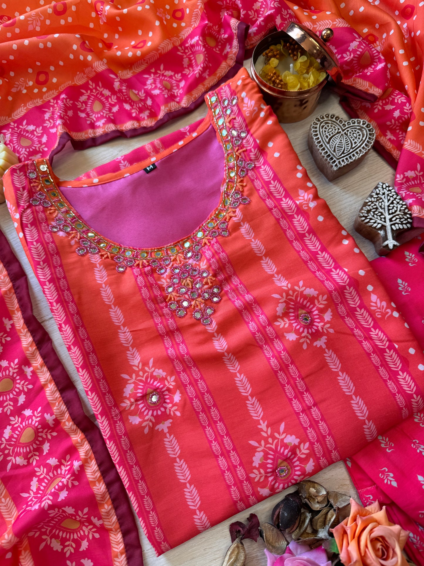 Rasiya Suit Set