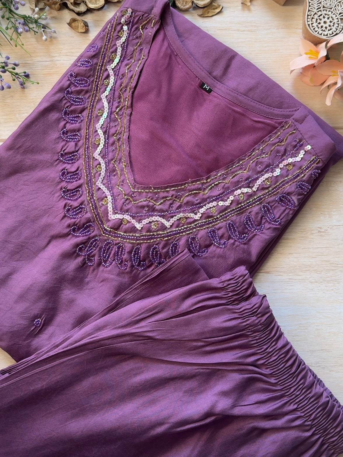 Kimaya Suit Set