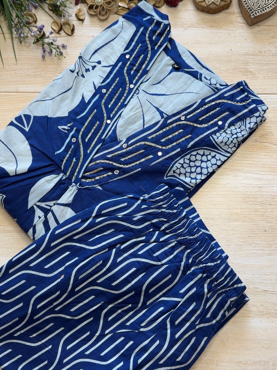 Nilgiri Suit Set
