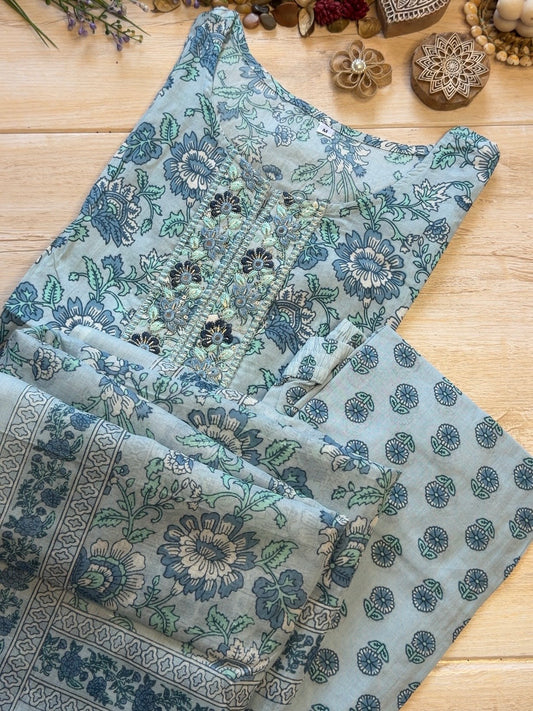 Bahaara Blue suit Set