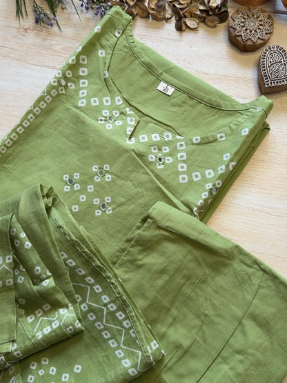 Sugandha Elaichi Suit Set