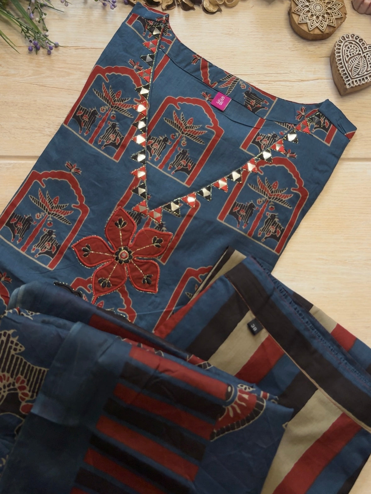 Neel Pichwai Suit Set