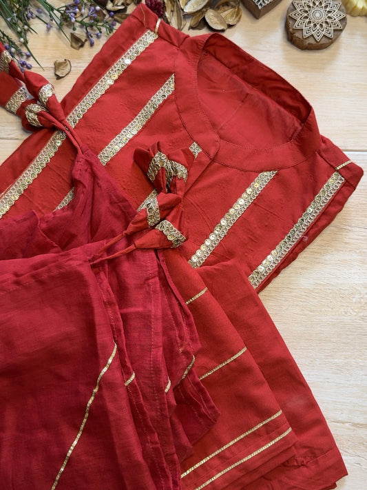 Laal Ishq Suit Set