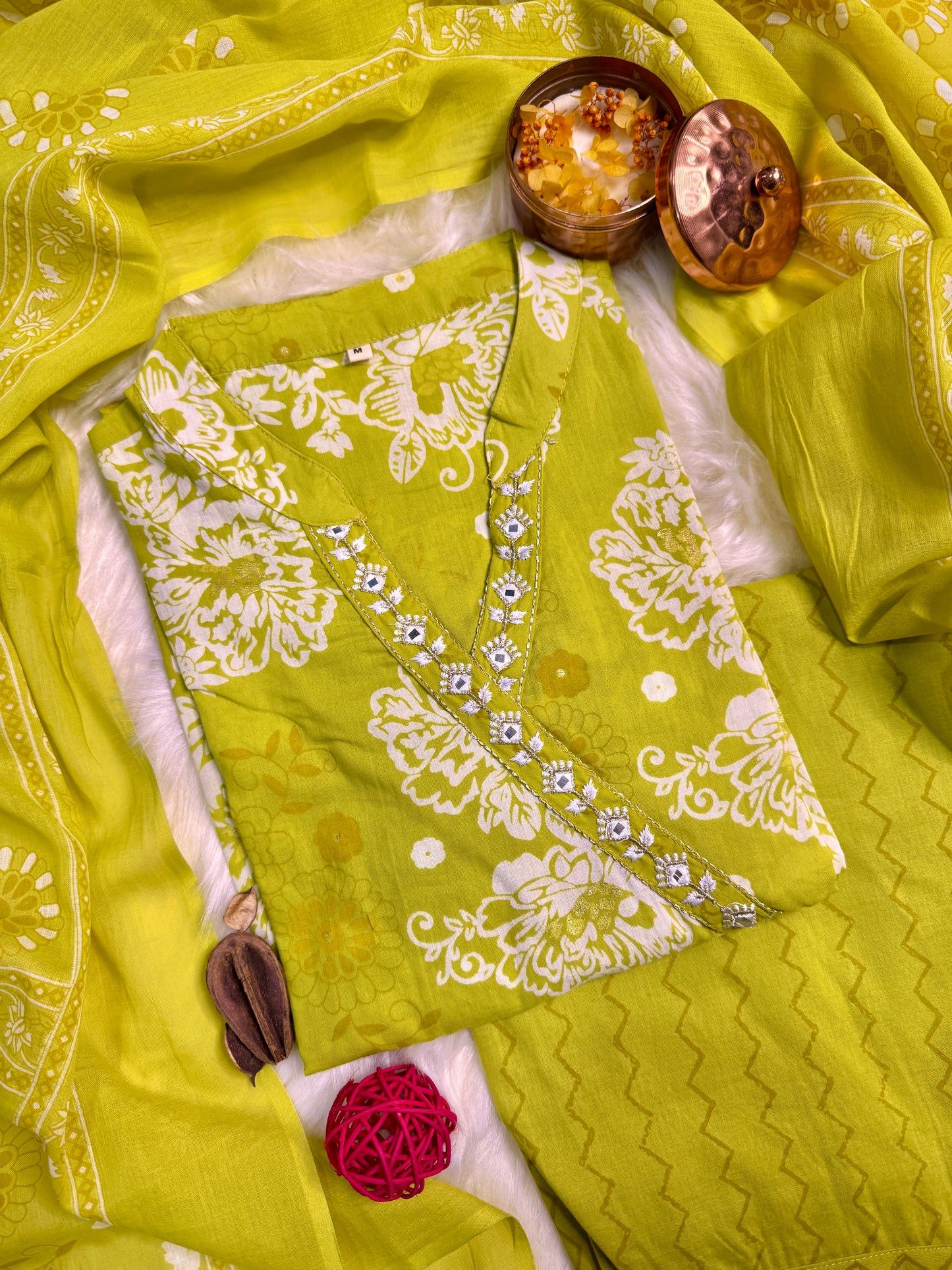 Limegreen Suit Set