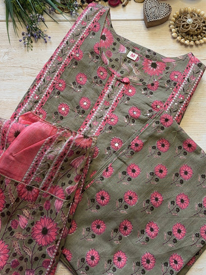 Blush Moss Suit Set